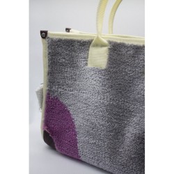 Tufting 24 hour bag